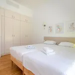 Deluxe Beach Apartment W/ Garage